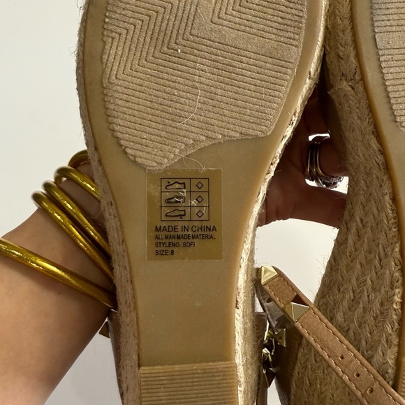 VICTORIA ADAMES taupe studded espadrille wedges - Picture 9 of 10